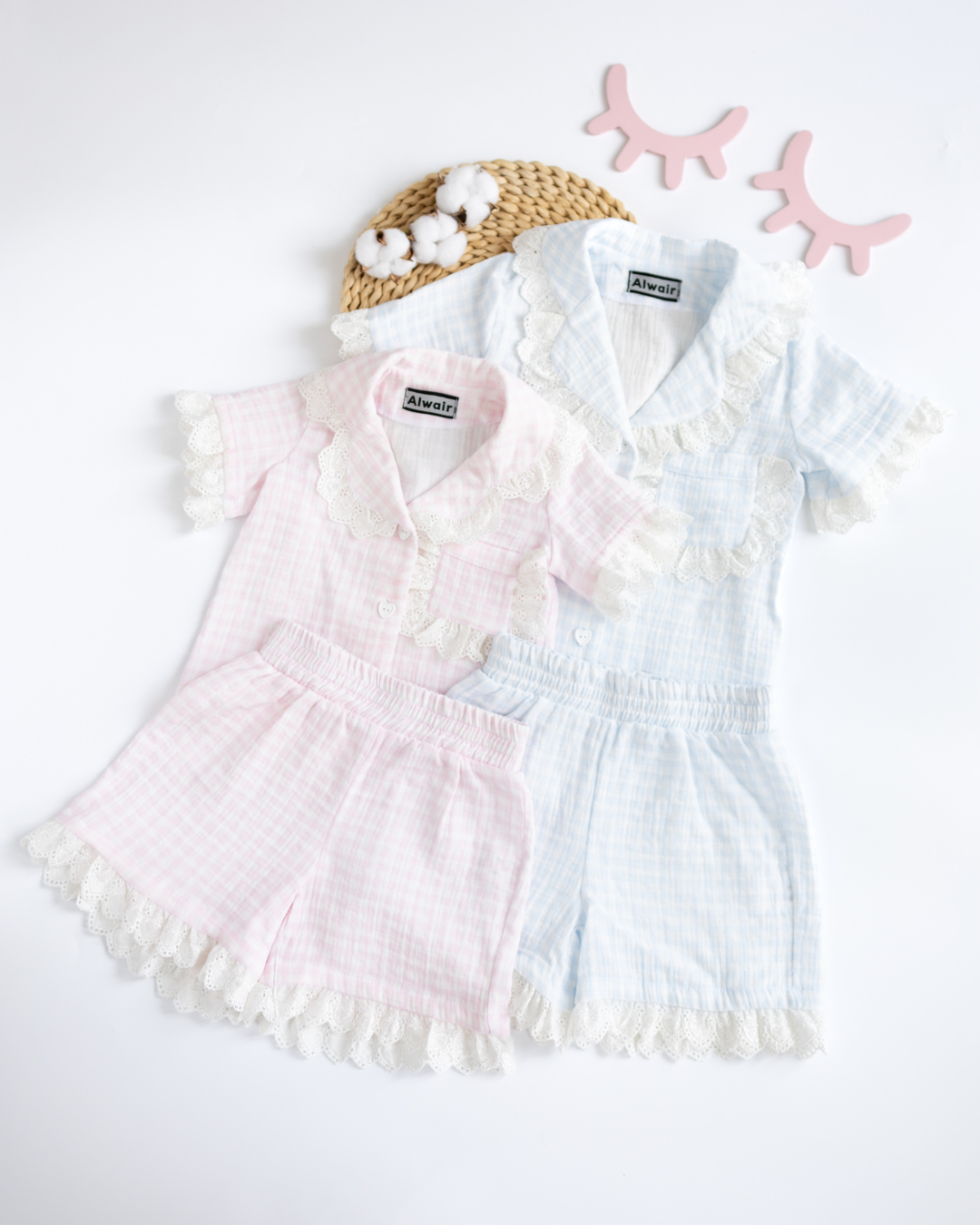 Girl muslin pajama set in pink and blue with heart lace trim - Alwair Kids