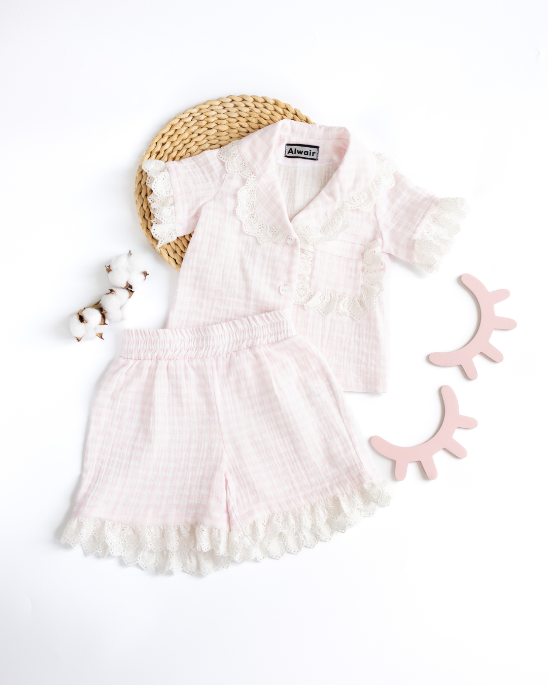 Pink muslin summer pajama for girls with heart lace and cotton details - Alwair Kids