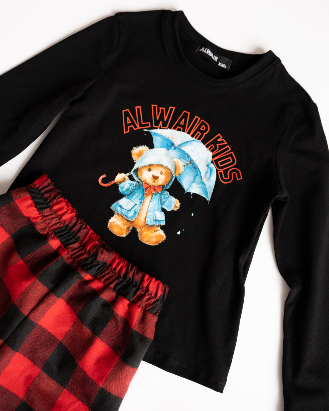 Close-up of soft cotton pajama fabric and waistband – Alwair Kids