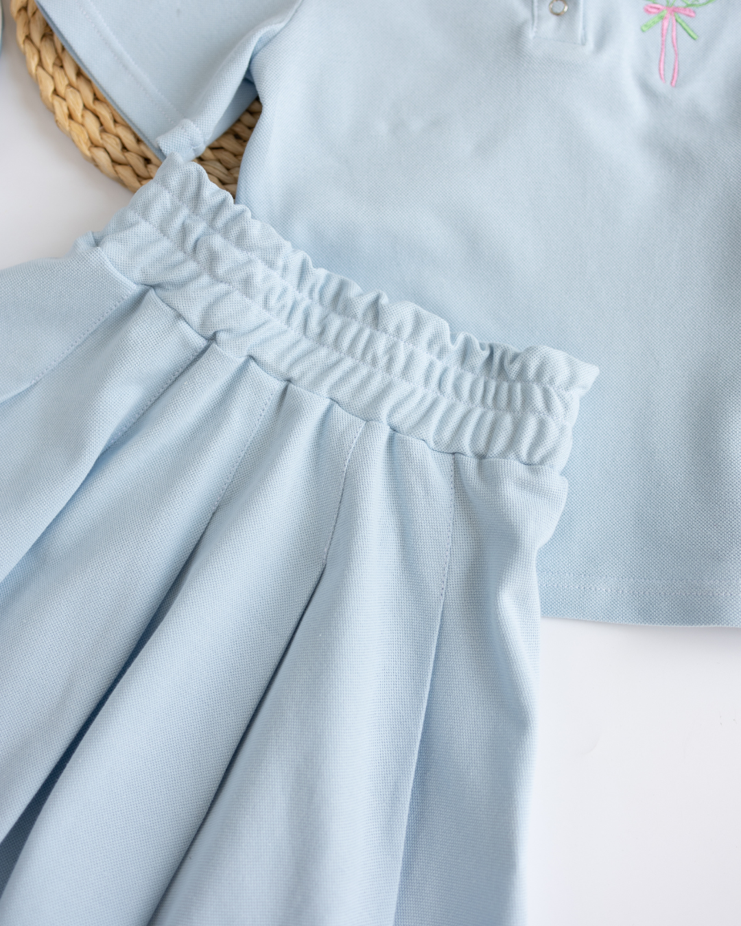 Elastic waistband close-up of blue tennis skirt Alwair Kids