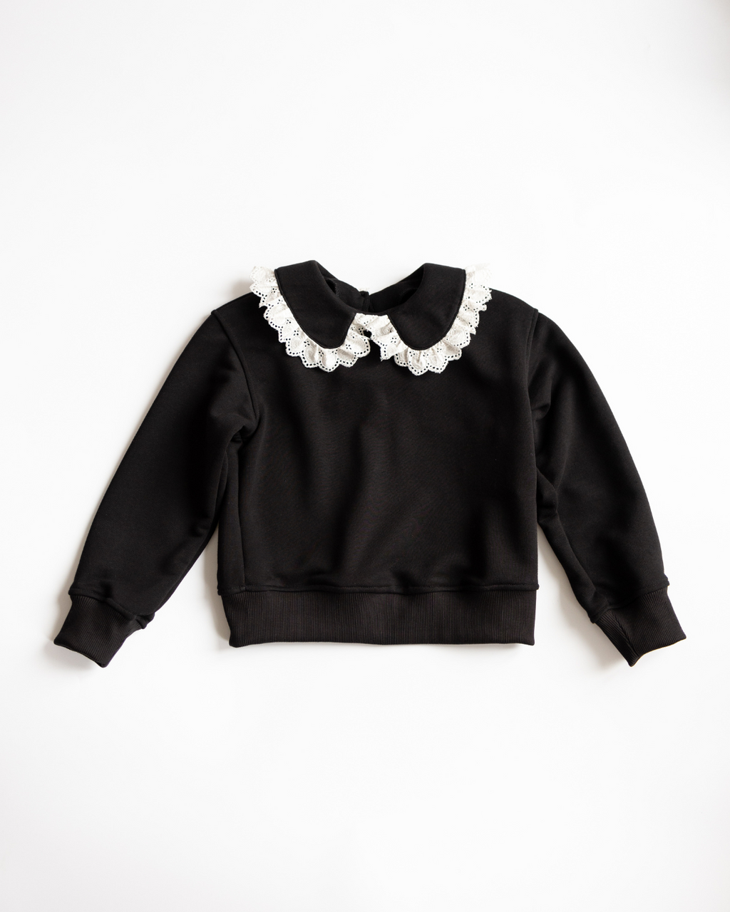 Black girls’ cotton sweatshirt with white lace collar – front view