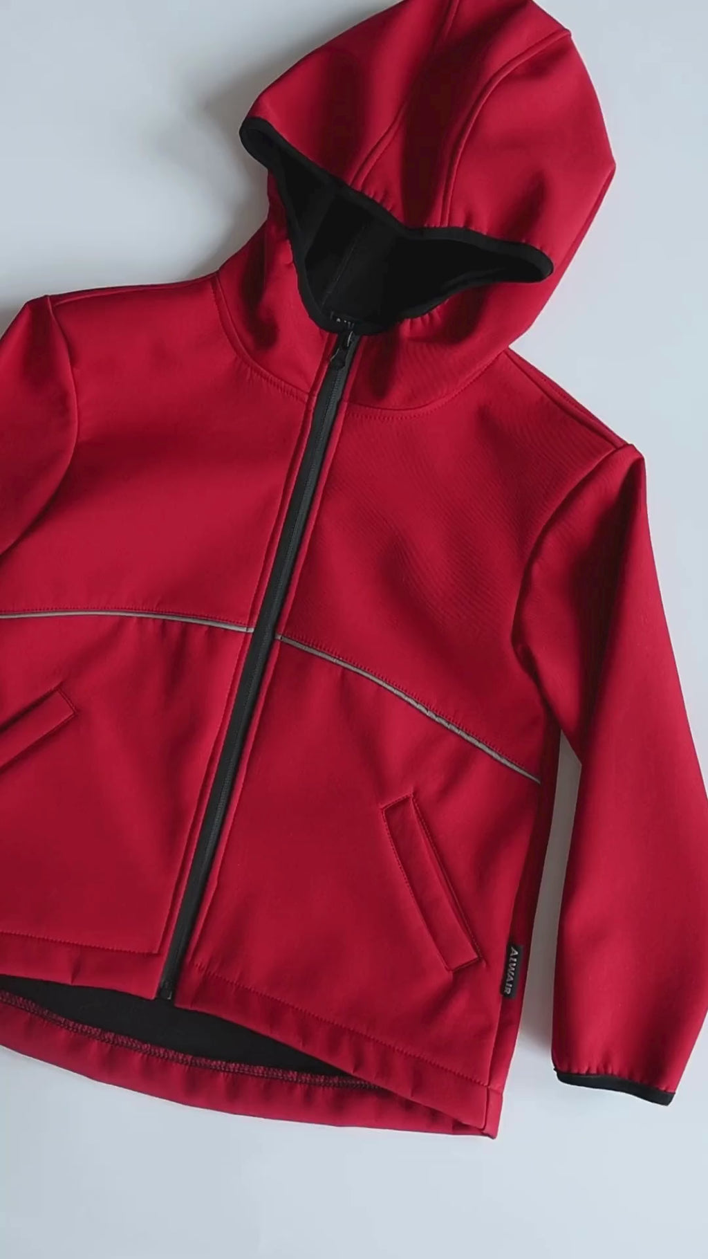 Video review of SoftGuard softshell jackets for kids by Alwair Kids in action

